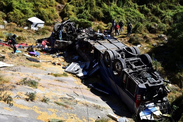 At Least 21 Dead in Deadly Trailer-Bus Crash in Mexico