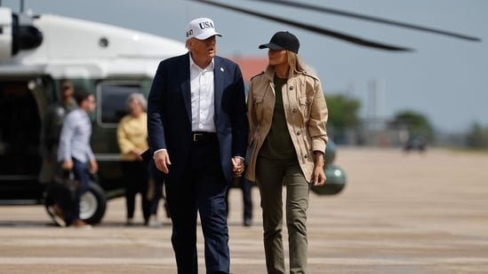 Trump’s alarming 7-word remark to Melania revealed by lip reader during Texas flood visit