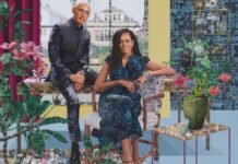 Obama Excited at a Portrait of Him & Michele by Nigerian