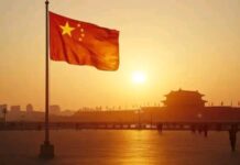 China Shuts Down 670 Banks in Record Consolidation Drive