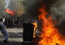 France Shuts 500 Schools as Student Protests Spreads